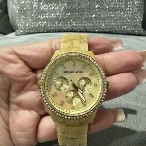Michael Kors “Tortoise/Acetate Runway Chronograph”